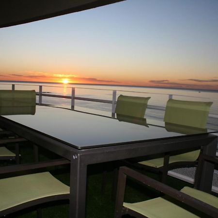 Apartamento En Primera Linea/Beachfront Apartment 丰希罗拉 外观 照片