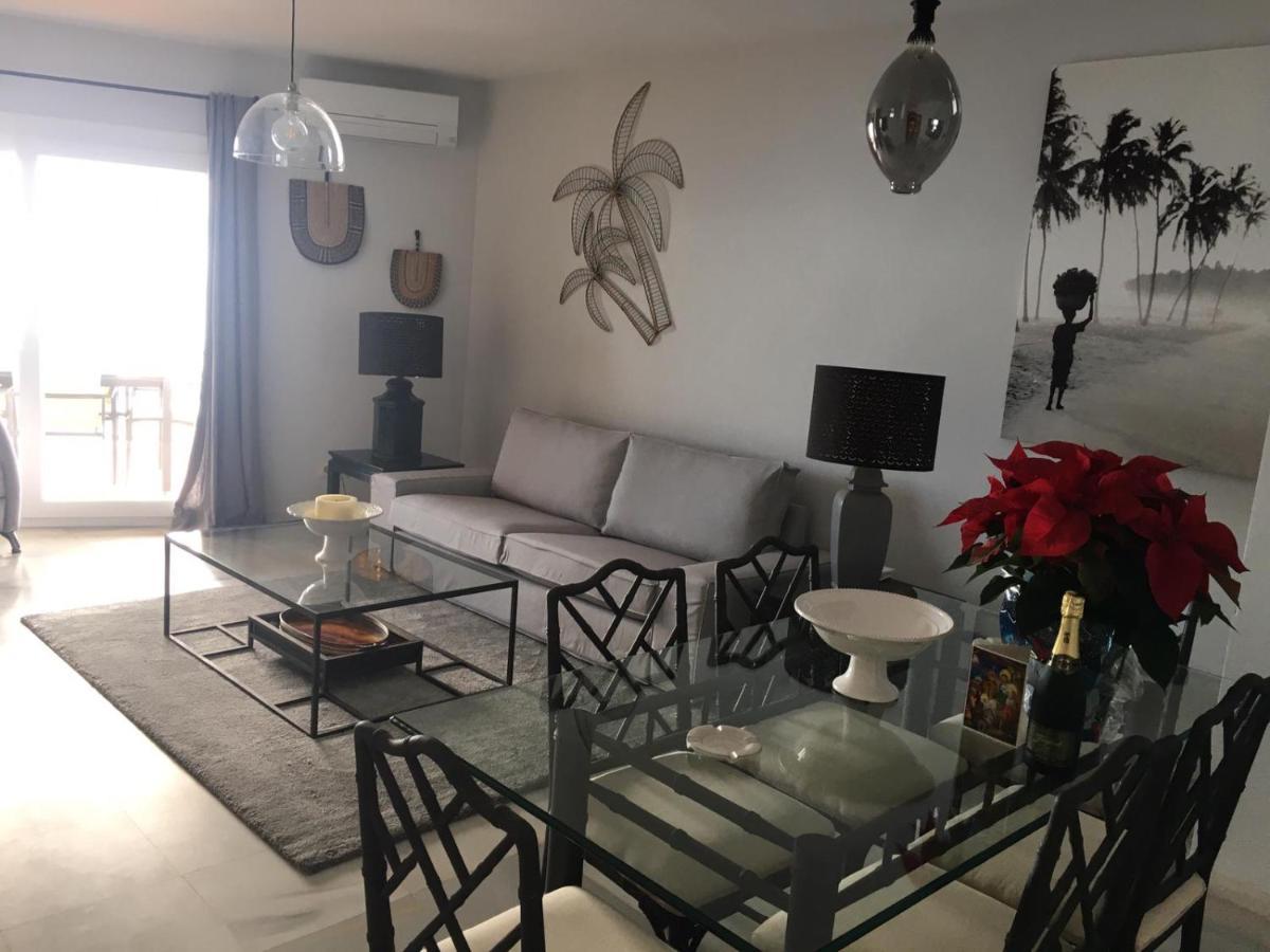 Apartamento En Primera Linea/Beachfront Apartment 丰希罗拉 外观 照片