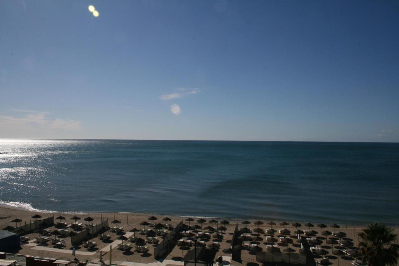 Apartamento En Primera Linea/Beachfront Apartment 丰希罗拉 外观 照片