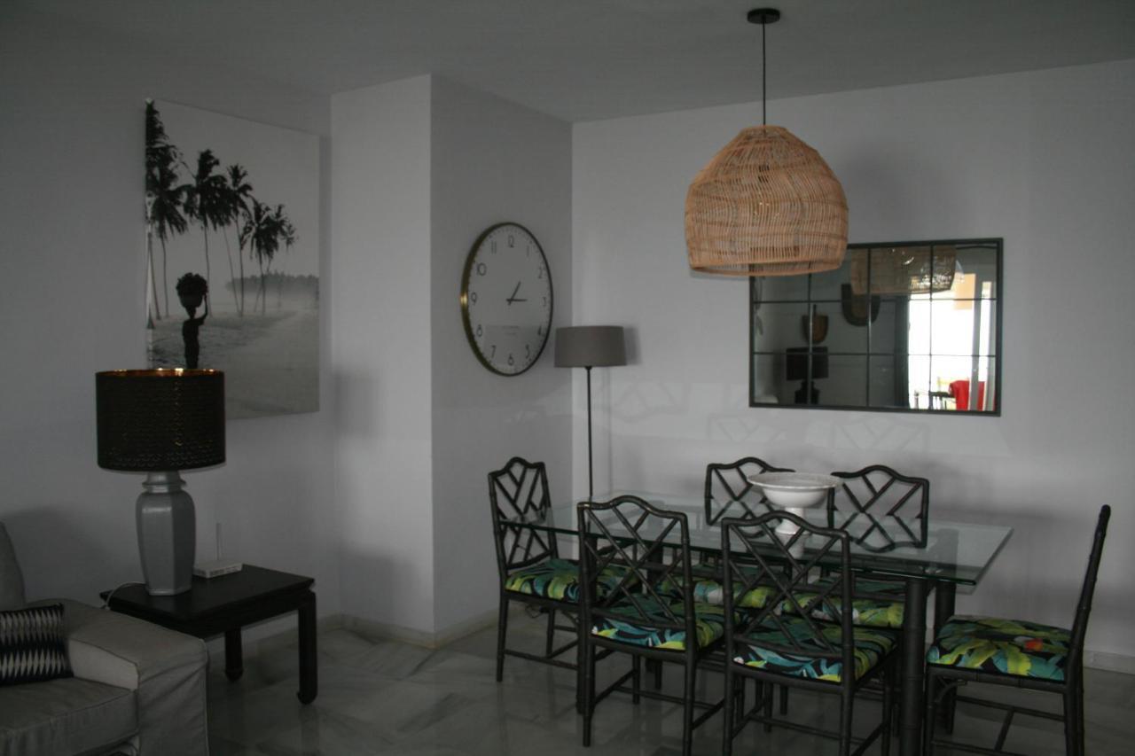 Apartamento En Primera Linea/Beachfront Apartment 丰希罗拉 外观 照片