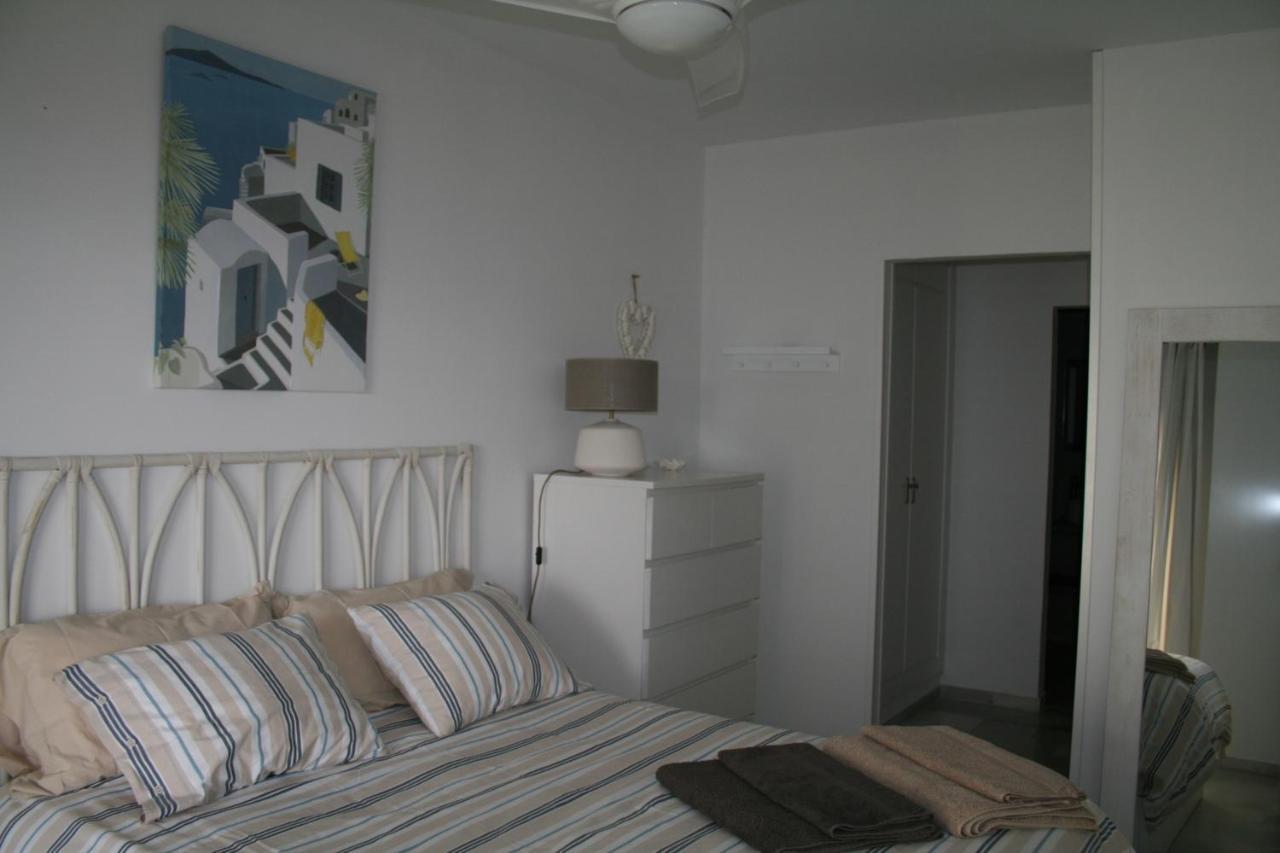 Apartamento En Primera Linea/Beachfront Apartment 丰希罗拉 外观 照片