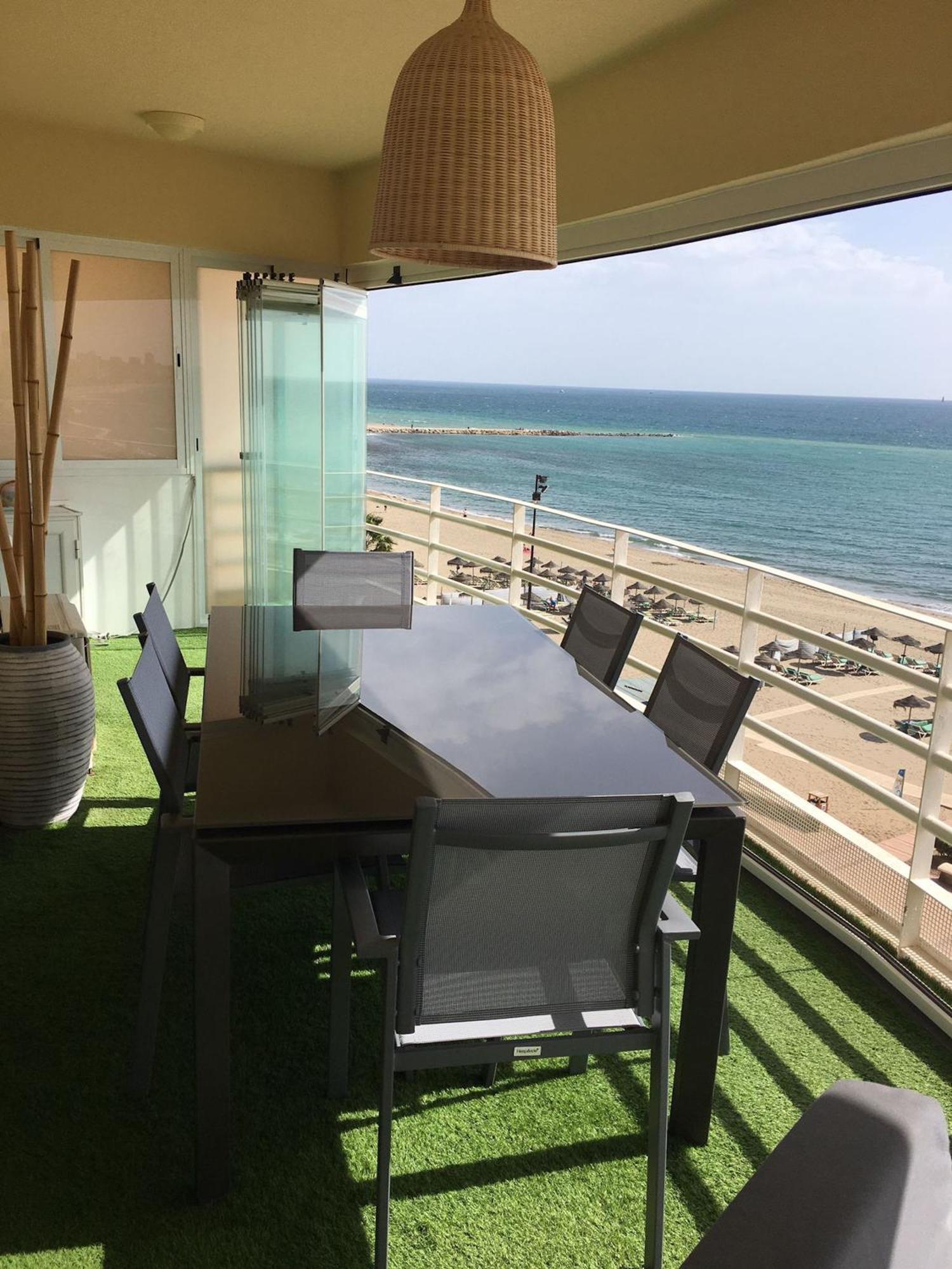 Apartamento En Primera Linea/Beachfront Apartment 丰希罗拉 外观 照片